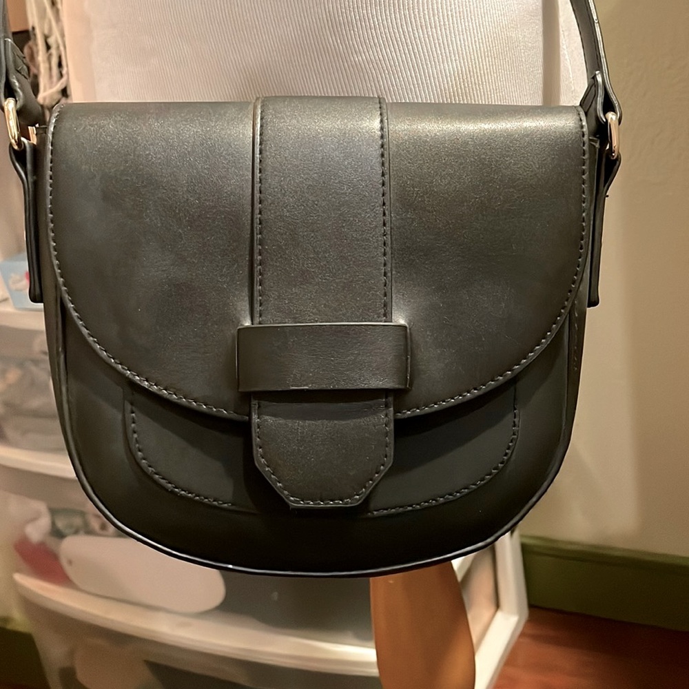 Basic Black cross body bag